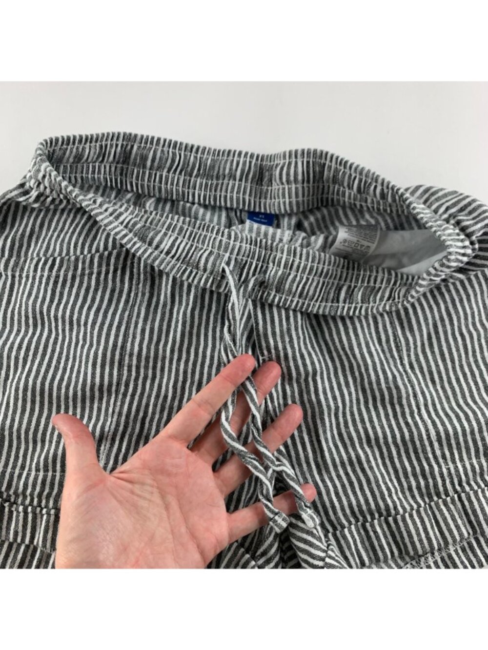 Old Navy Black White Striped High Rise Linen Blend Pull On Shorts XS - Picture 2 of 5